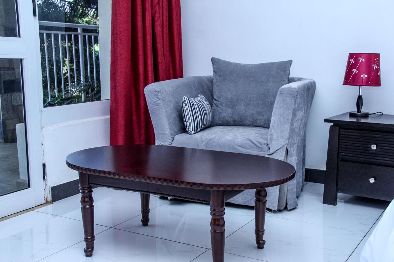 Bed and Breakfast The Shoebill Nest à Kampala Extérieur photo